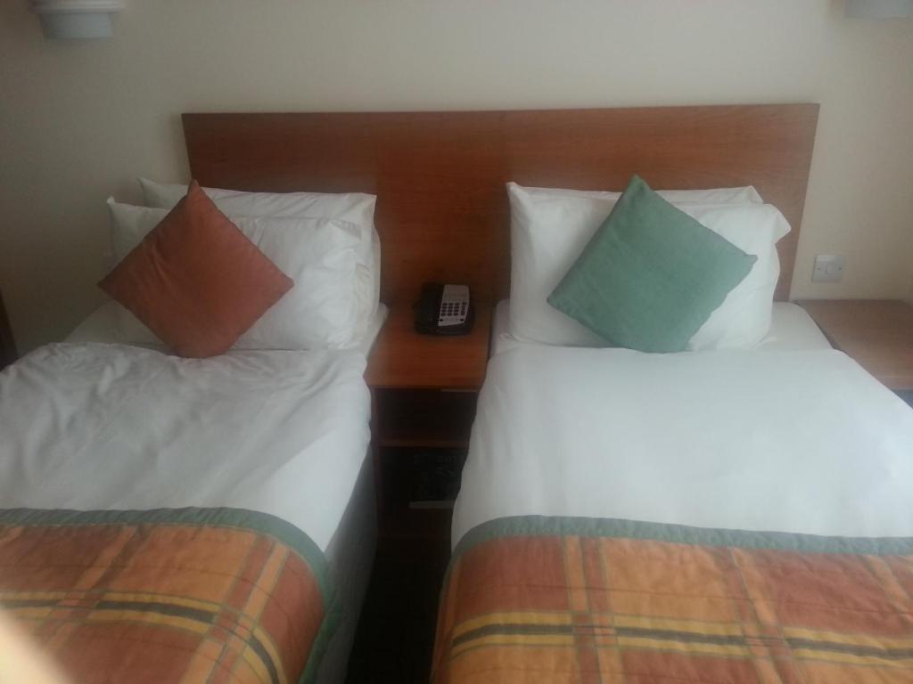 Sefton Express Hotel Ballasalla Zimmer foto