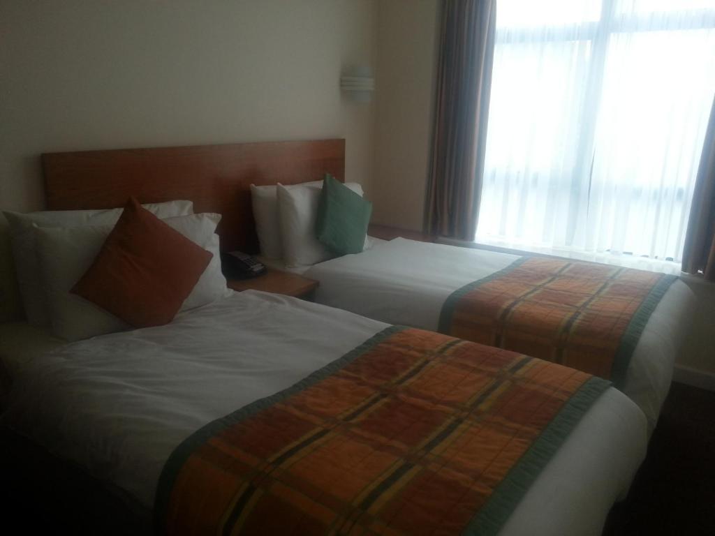 Sefton Express Hotel Ballasalla Zimmer foto
